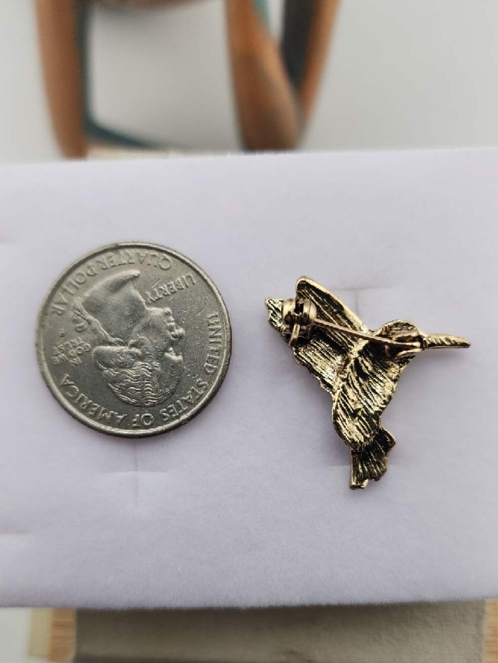 Multicolor Crystal Hummingbird Brooch - Picture 5 of 5